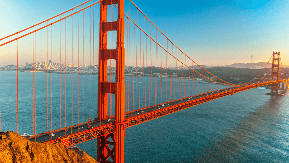 The golden gate bridge in san francisco, california represents Ascend Adwerks' SF digital marketing services for local businesses.
